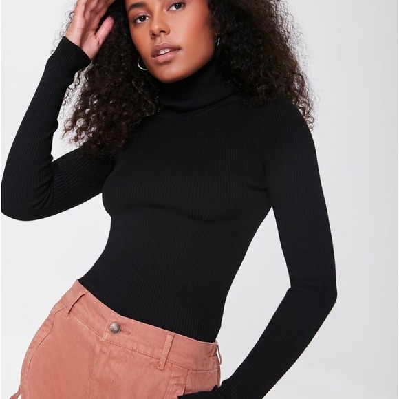 Forever 21 ribbed turtle neck - Picture 2 of 2